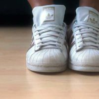 Imagimage of how to clean white shoes that turned yellow